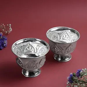 FD Padam Pyala Kumkum Bowl | Fancy Metal Haldi Kumkum Holder for Pooja Ritual | Silver Finish | 6 cm
