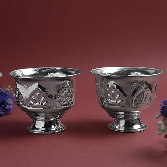 FD Padam Pyala Kumkum Bowl | Fancy Metal Haldi Kumkum Holder for Pooja Ritual | Silver Finish | 6 cm