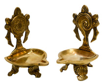 Pure Brass shanku Chakra Table Diya