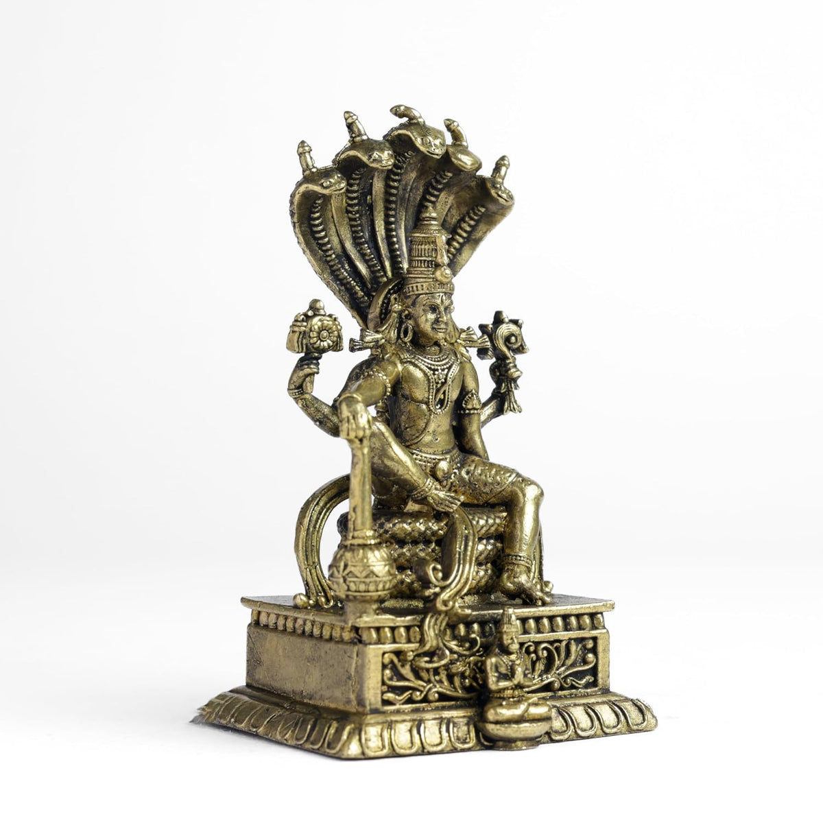 210 gm Sitting Vishnu Panchloha Idol | 8 CM Height | Handmade Traditional Lord Vishnu Religious Statue