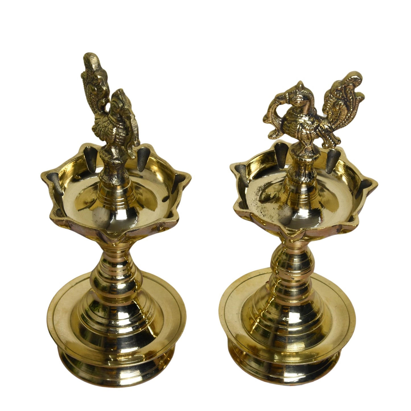 Pure Brass Udupi Diya with 7 Wicks – Murga Design, 4 Inches, Pack of 1 Pair