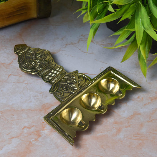 Pure Brass Flat Udupi Three Aarti | 225 Grams, Pack of 1