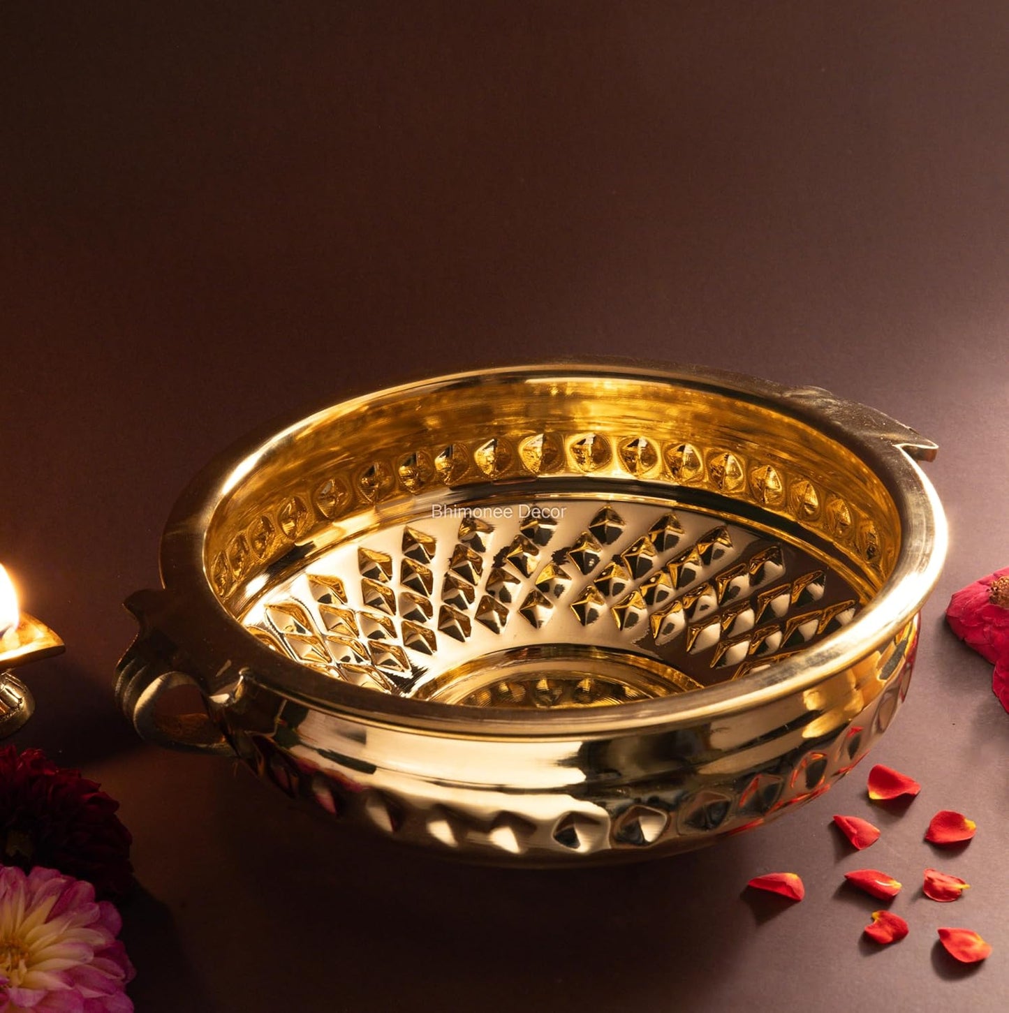 Diamond Carving Urali Bowl 10" | 740 gm Decorative Brass Bowl & Platter | Home Decor, Pooja & Gifting | Brass | Gold