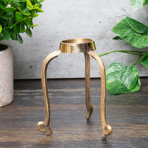 Swastik Abhishek Stand – 4 Inch Brass Puja Stand