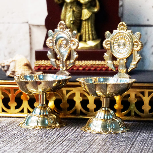 Brass Shanku Chakra Table Diya | 3.15 Inches | Brass Colour | Pack of 1 Pair