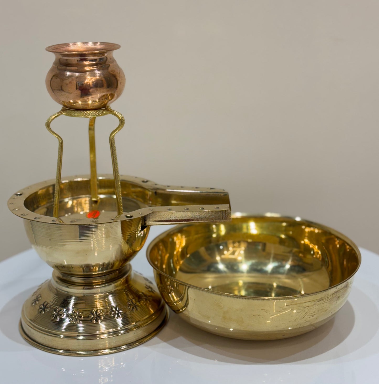 Lite Version Shivalinga Abhishek Combo Set with Somsutra Plate & Urli Bowl