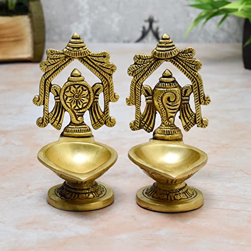 Pure Brass Shanku Chakra Antique Arch Design Diya, 4.5 inches, Brass Yellow Antique Finish, Pack of 1 Pair