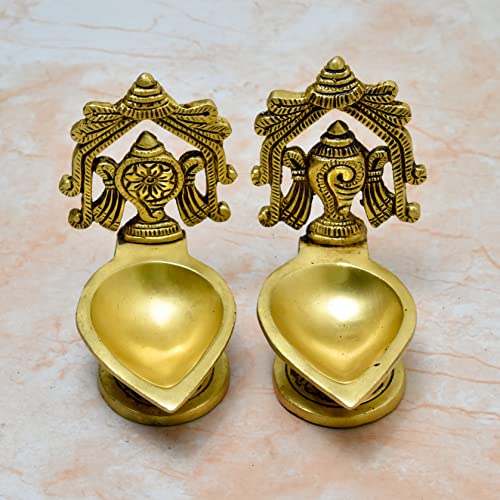 Pure Brass Shanku Chakra Antique Arch Design Diya, 4.5 inches, Brass Yellow Antique Finish, Pack of 1 Pair